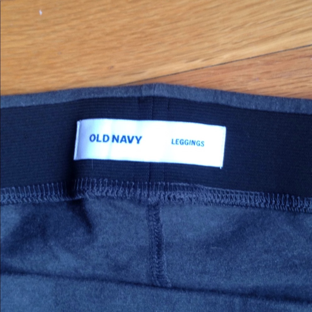 Old navy leggings - Picture 3 of 5